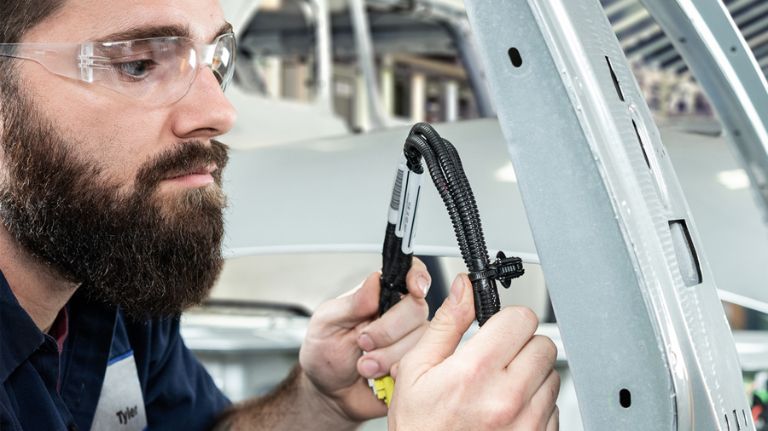 wirerail and anchor mount