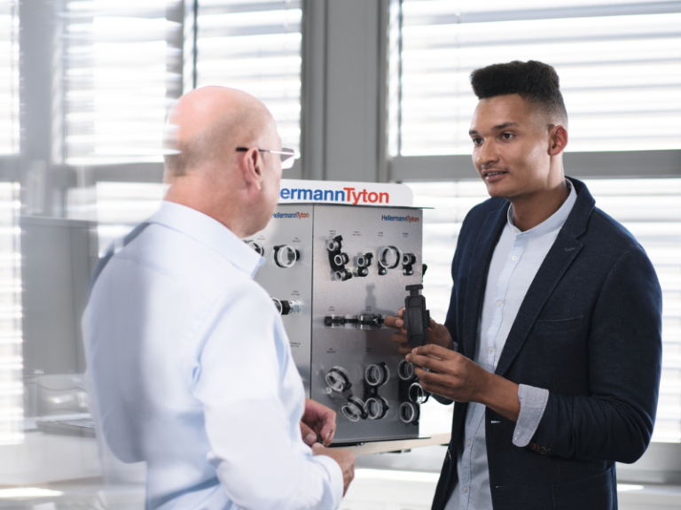 Intern discussing product