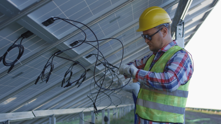 solar installer